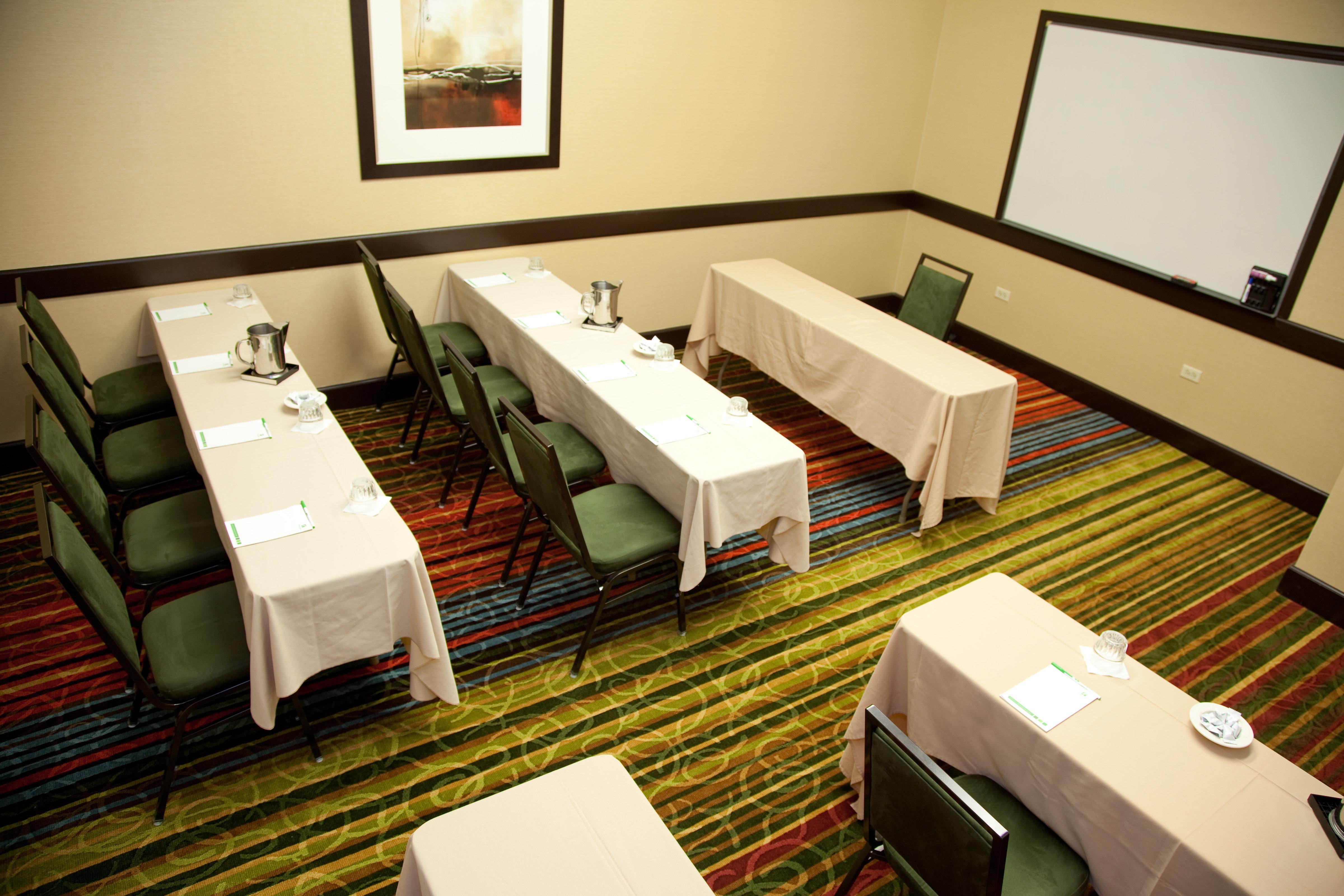 Holiday Inn Hotel & Suites Chicago Northwest - Elgin By Ihg Eksteriør bilde