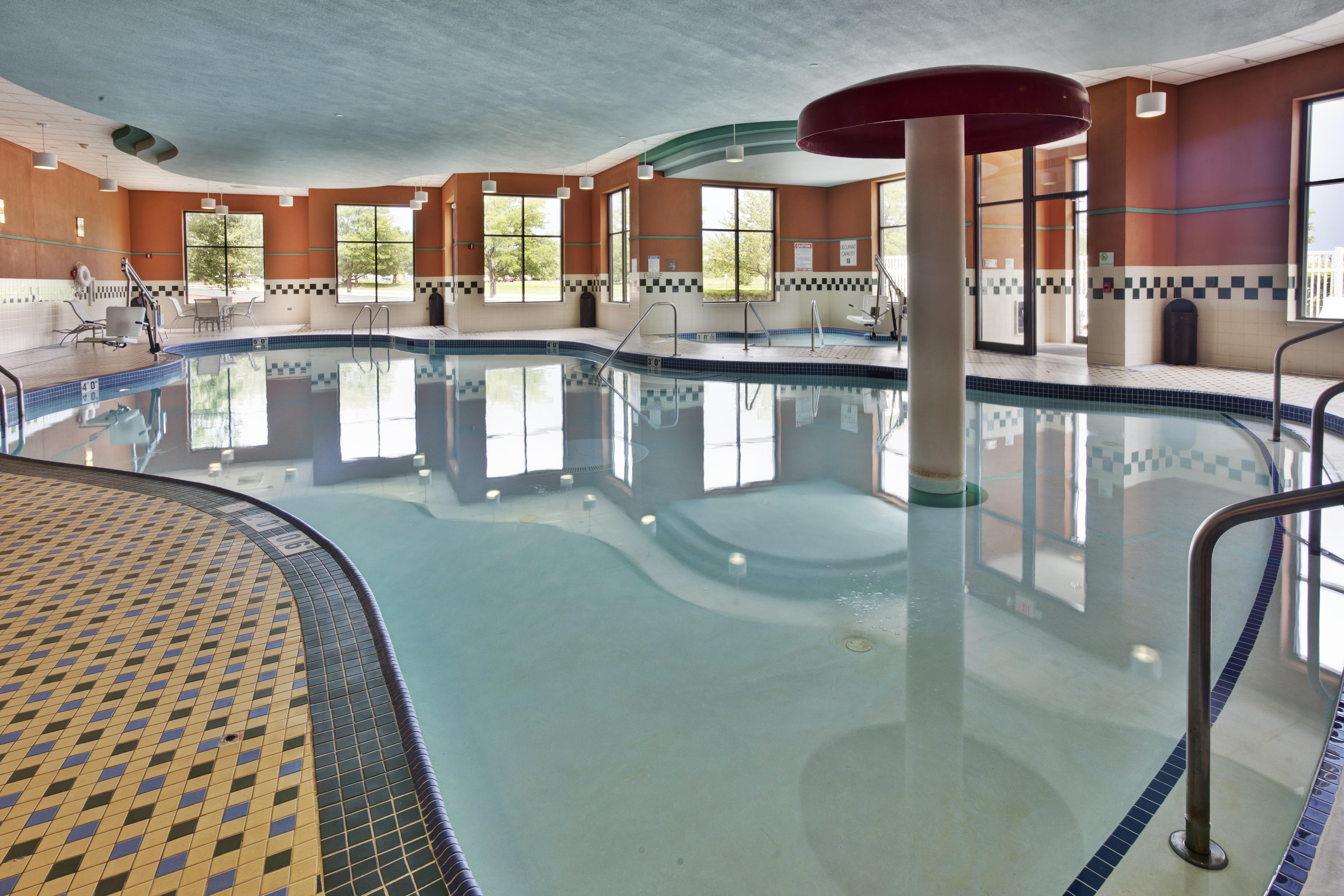Holiday Inn Hotel & Suites Chicago Northwest - Elgin By Ihg Eksteriør bilde
