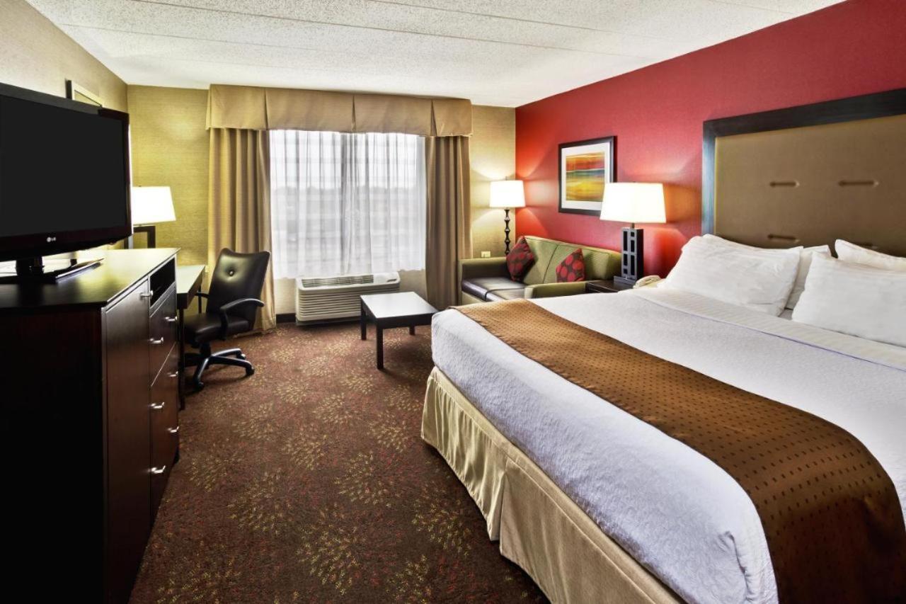 Holiday Inn Hotel & Suites Chicago Northwest - Elgin By Ihg Eksteriør bilde