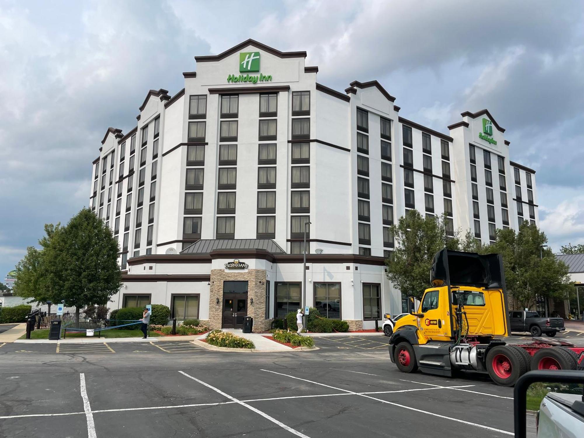 Holiday Inn Hotel & Suites Chicago Northwest - Elgin By Ihg Eksteriør bilde